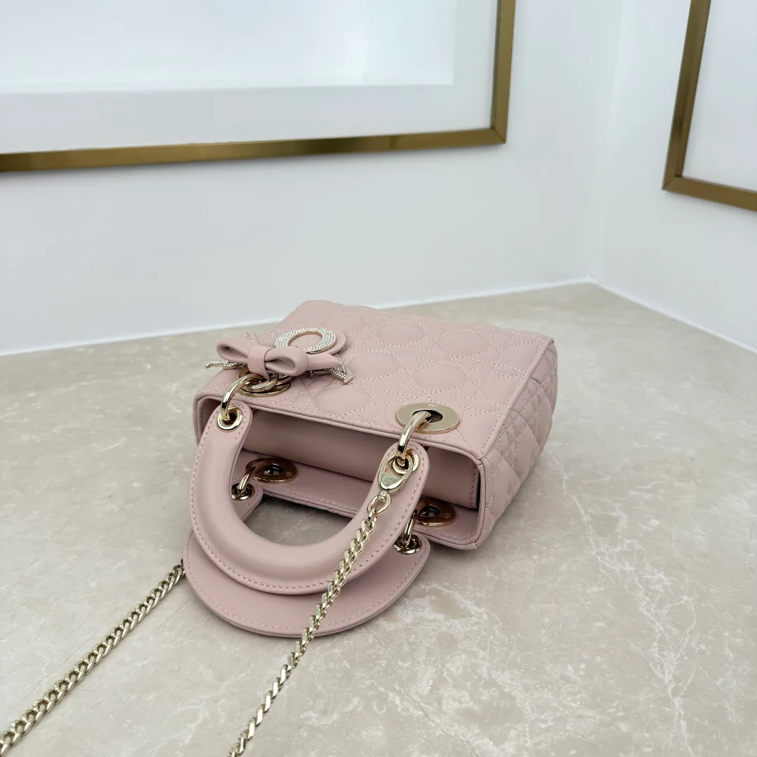 Классические Сумки Женские Christian Dior 18116218