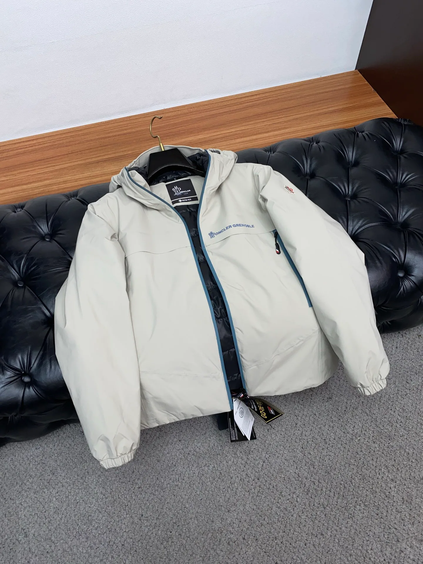 Куртки И Пуховики Мужские Moncler 495278