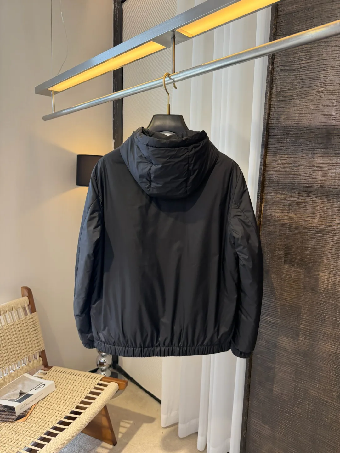 Куртки И Пуховики Женские Moncler 18316575