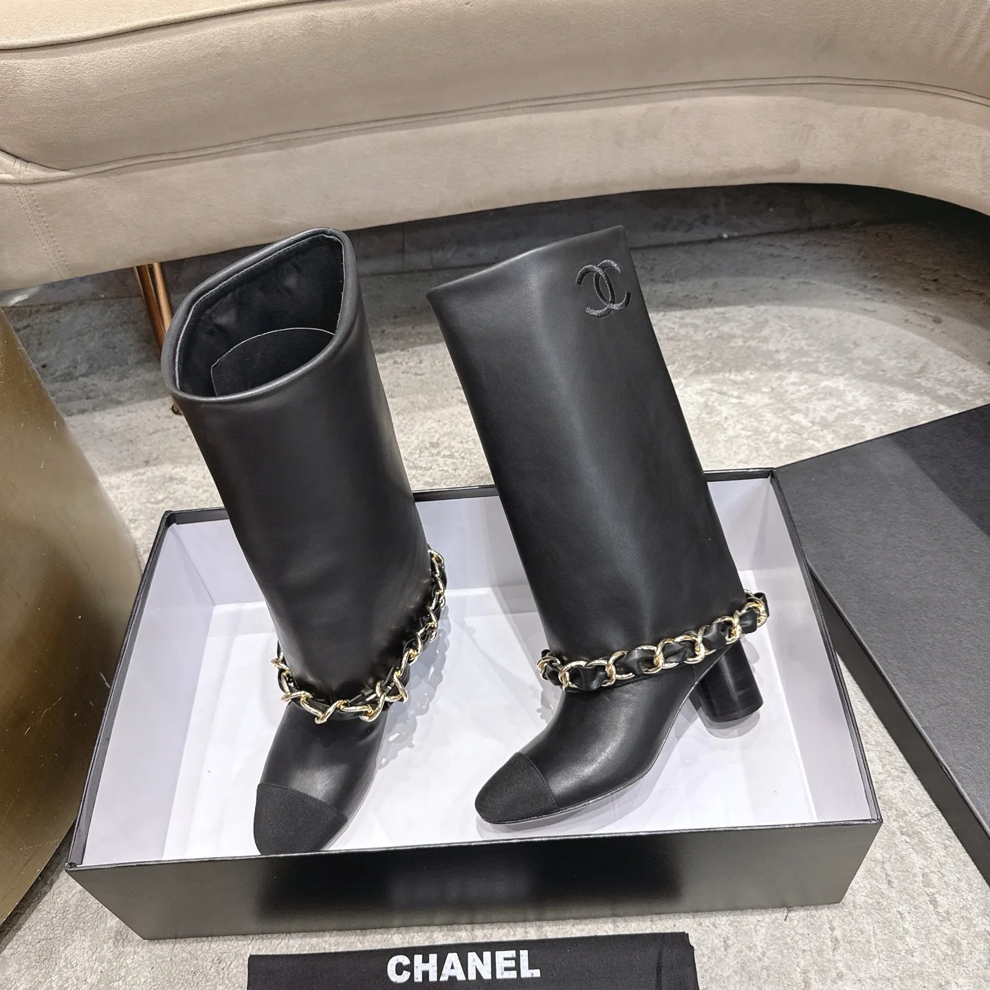 Сапоги Женские Chanel 18154573