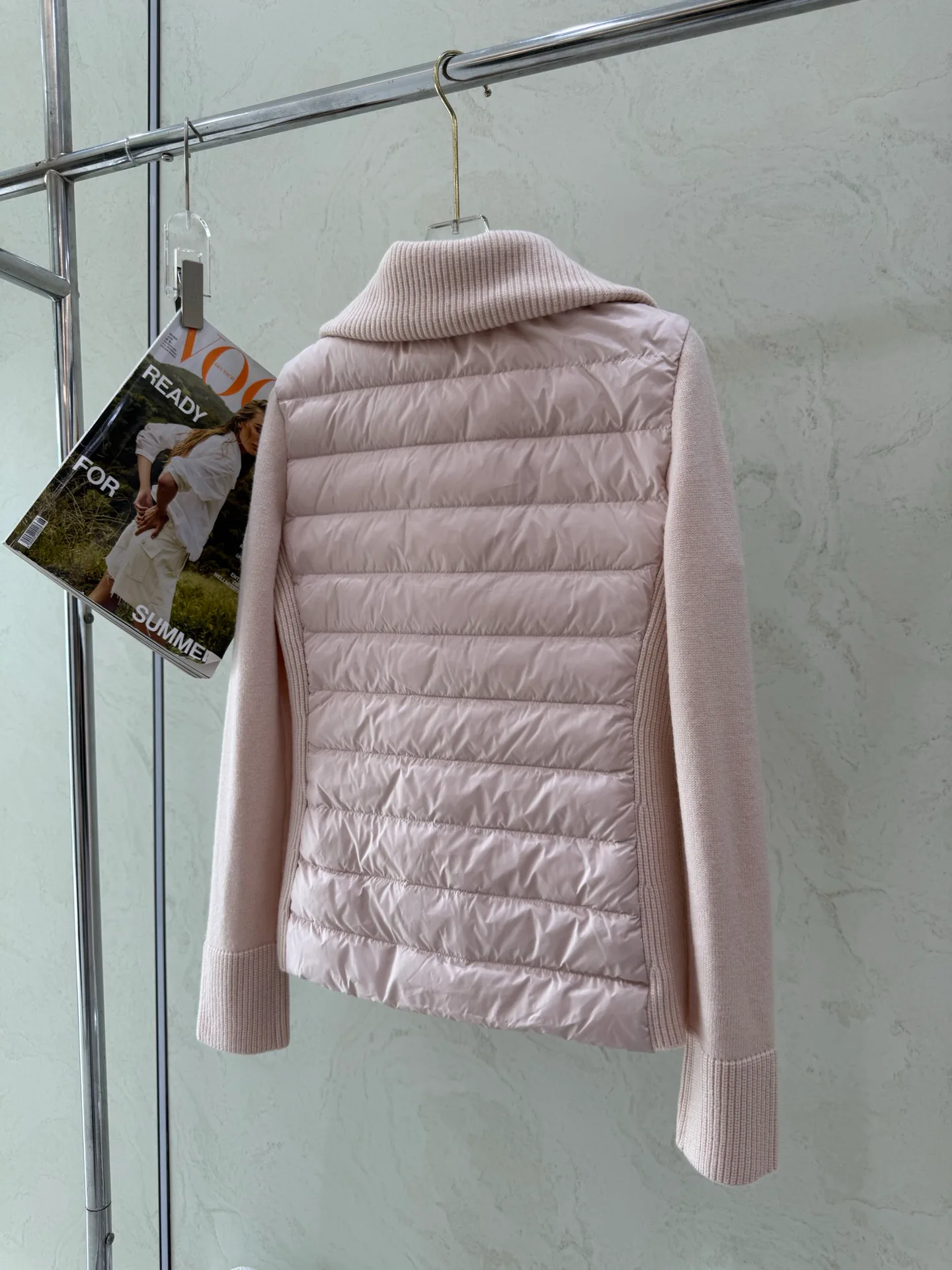 Куртки И Пуховики Женские Moncler 17918881