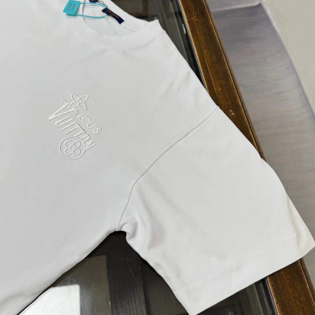 Футболки Женские Louis Vuitton 10785180