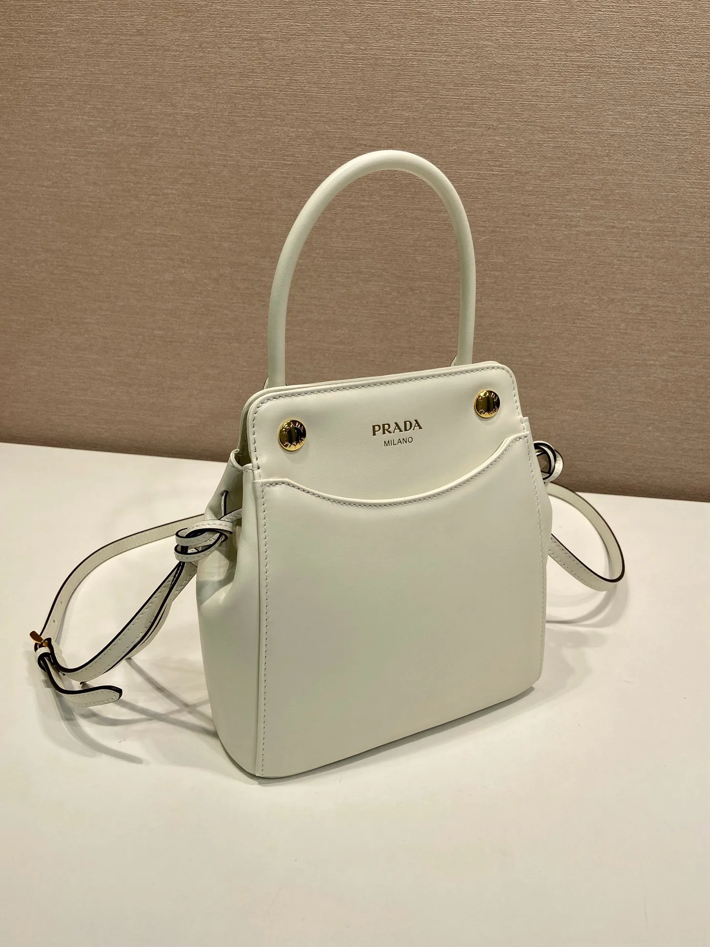 Классические Сумки Женские Prada 11627419