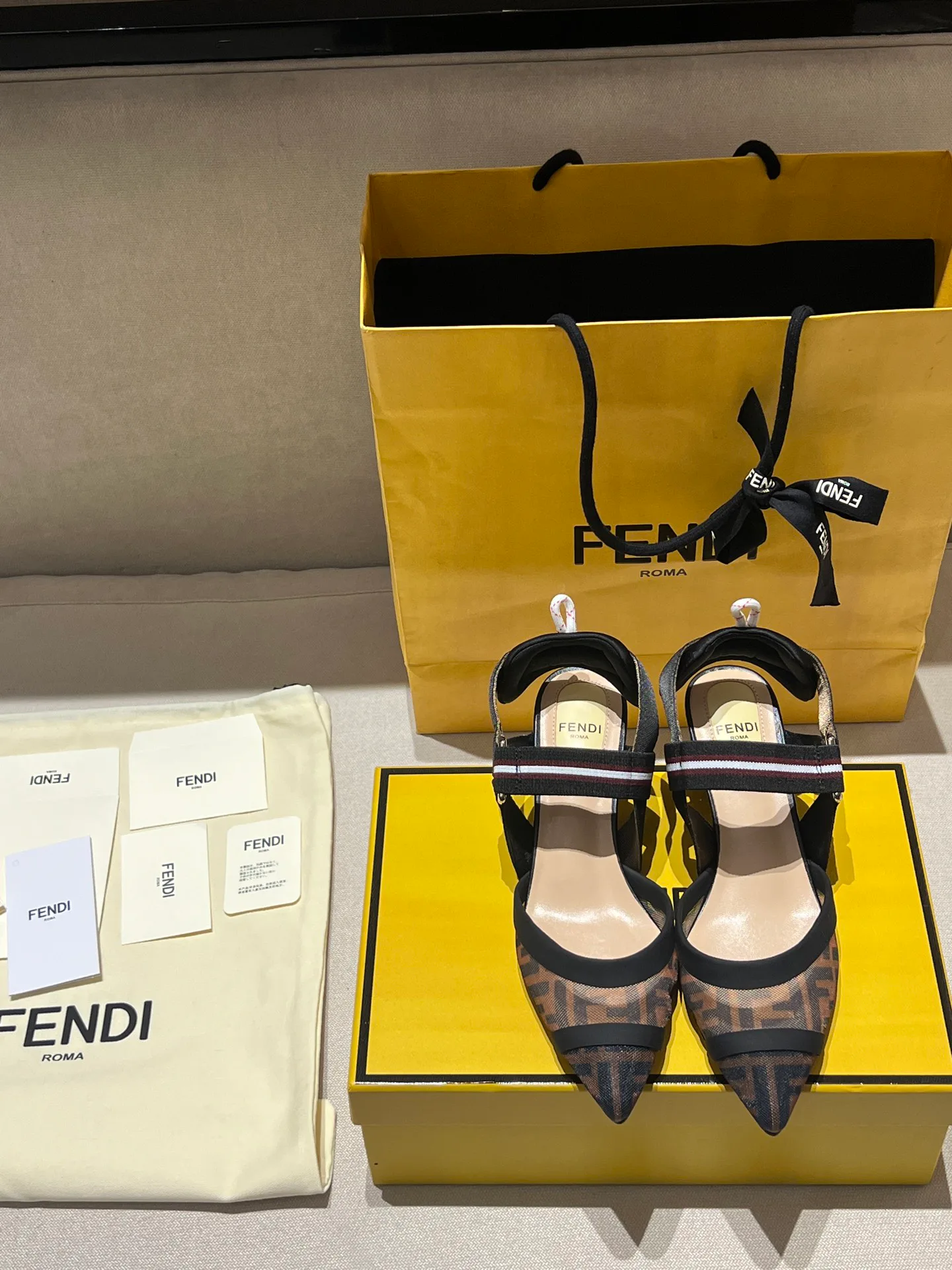 Туфли Женские Fendi 18278679