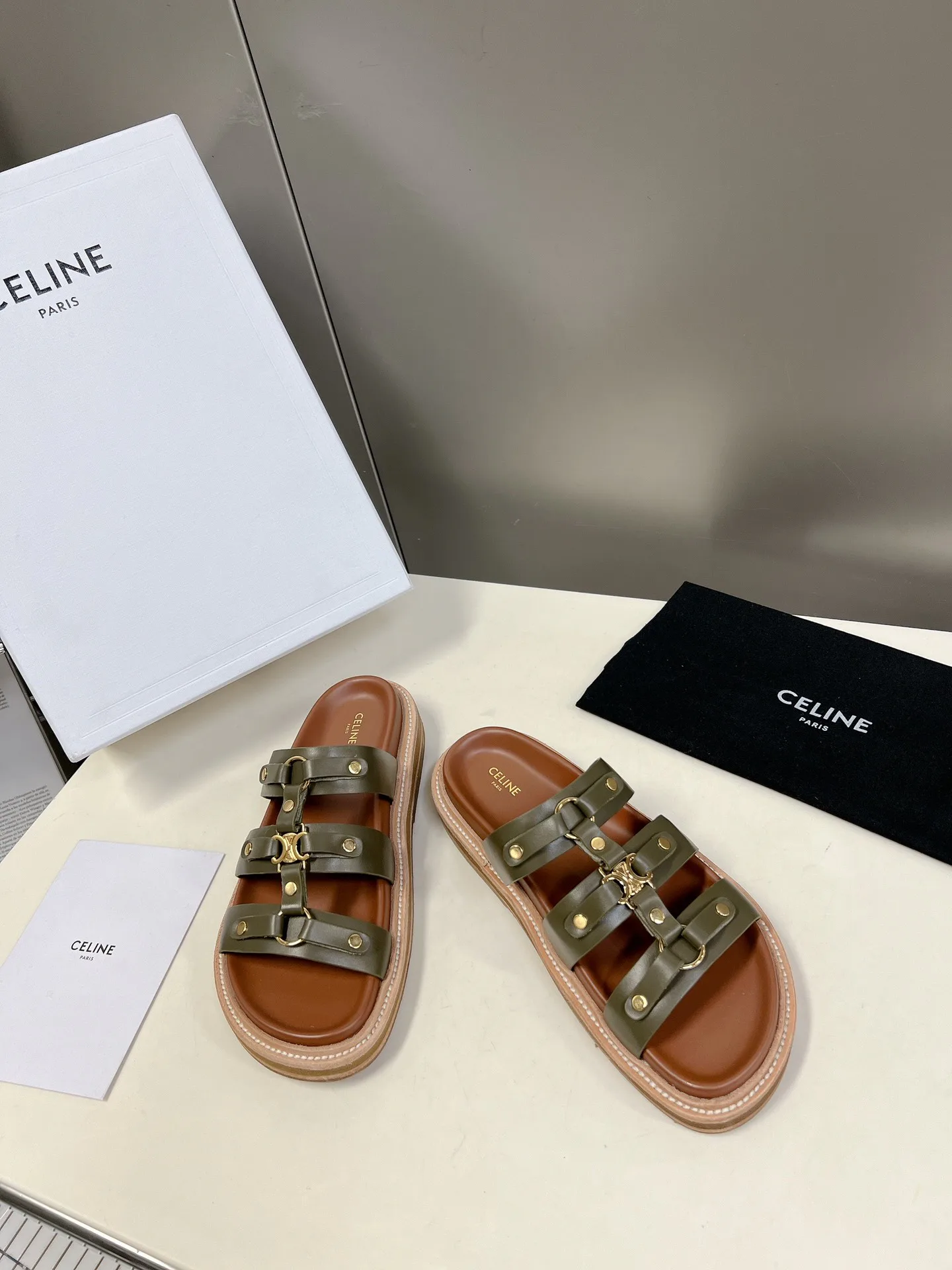 Сандалии Женские Celine 13581732