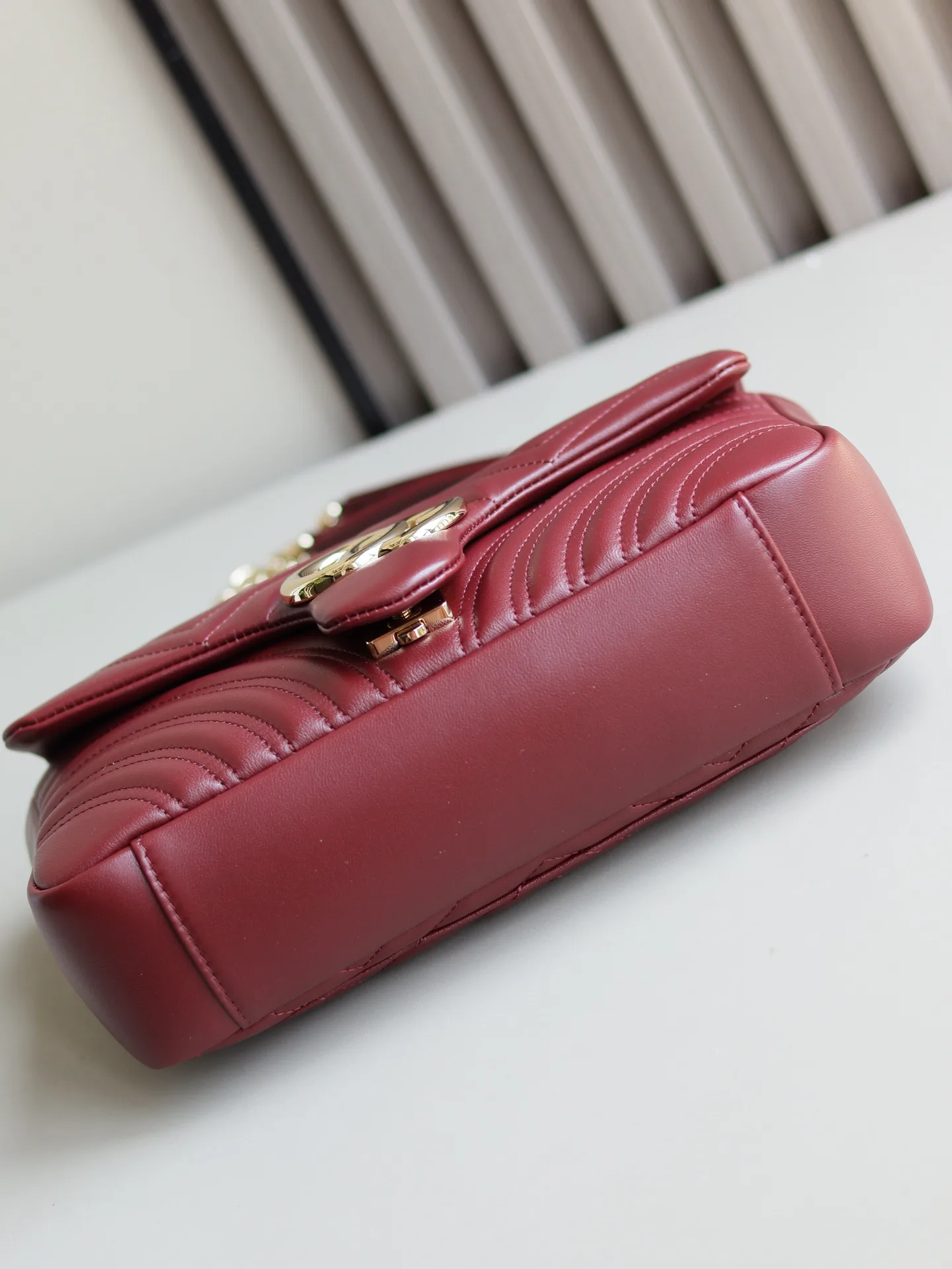 Классические Сумки Женские Gucci 12721373