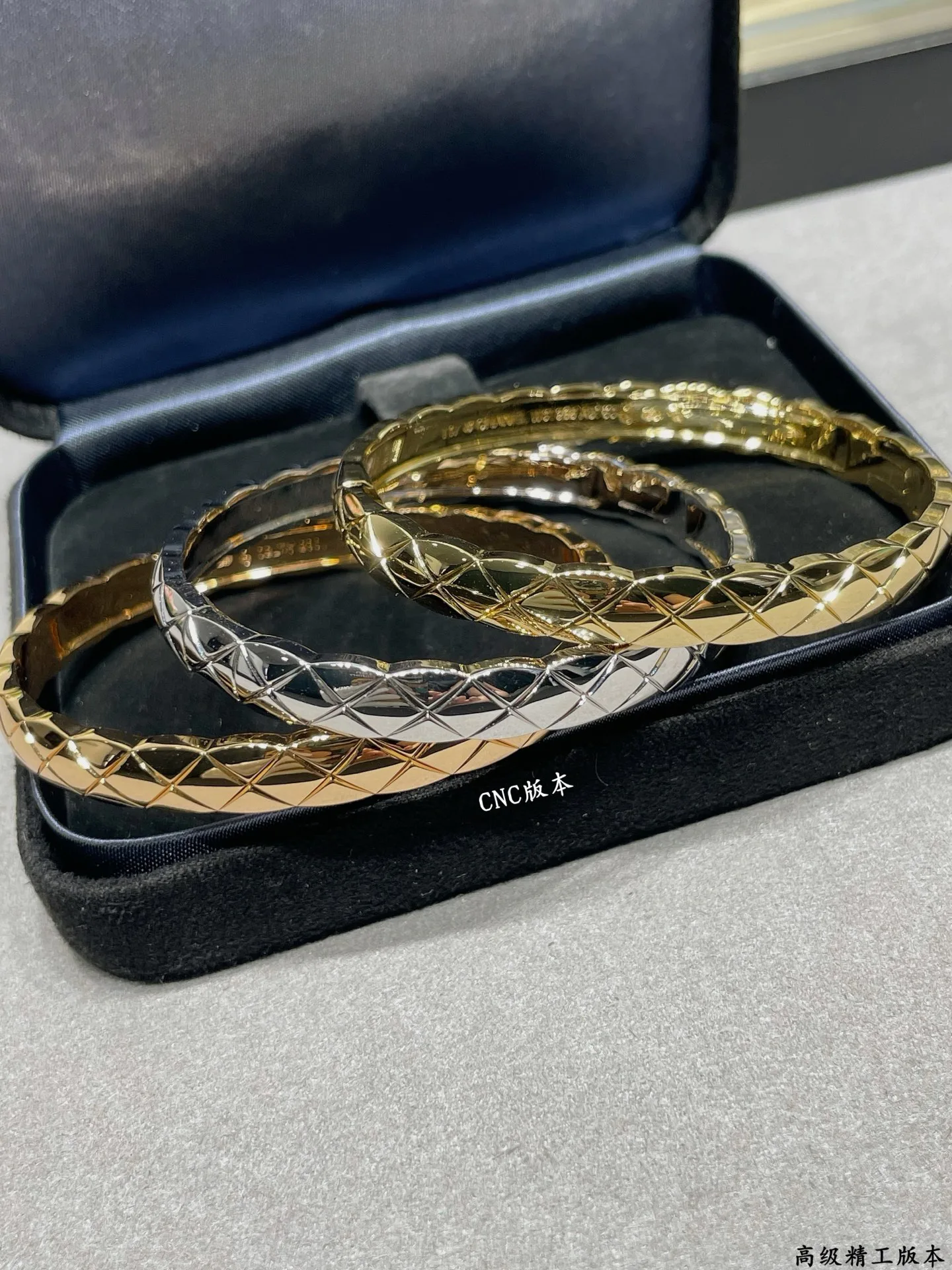 Бижутерия Chanel 17799011