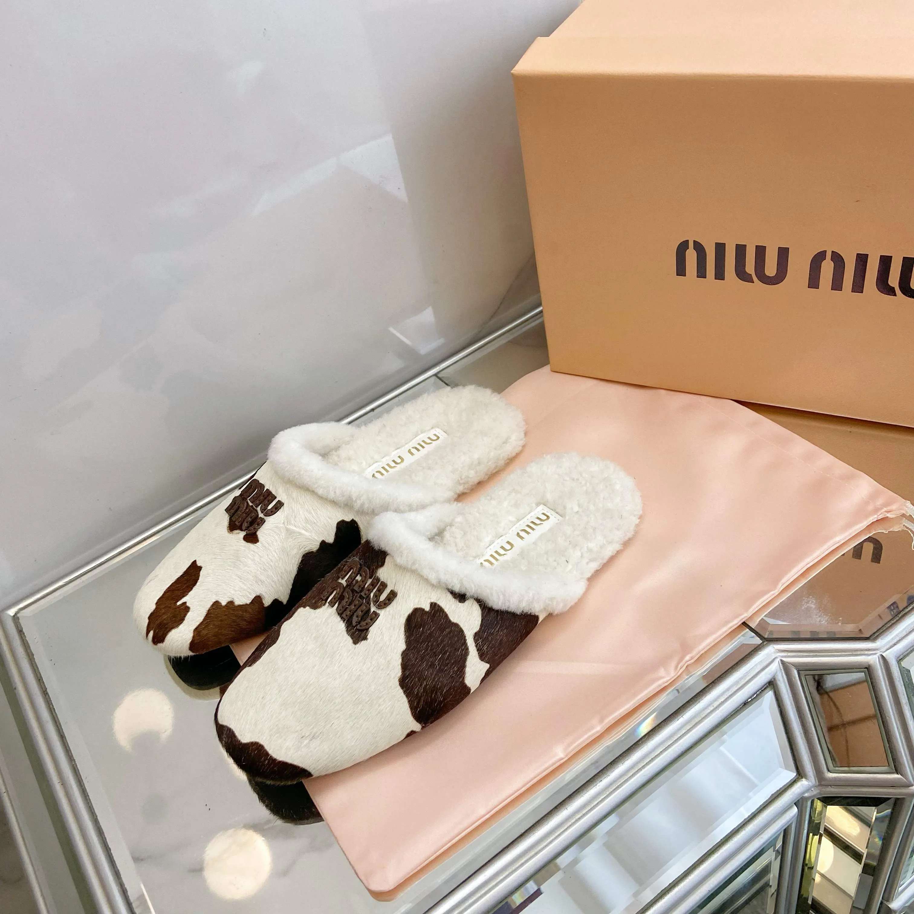 Тапочки Женские Miu Miu 760710