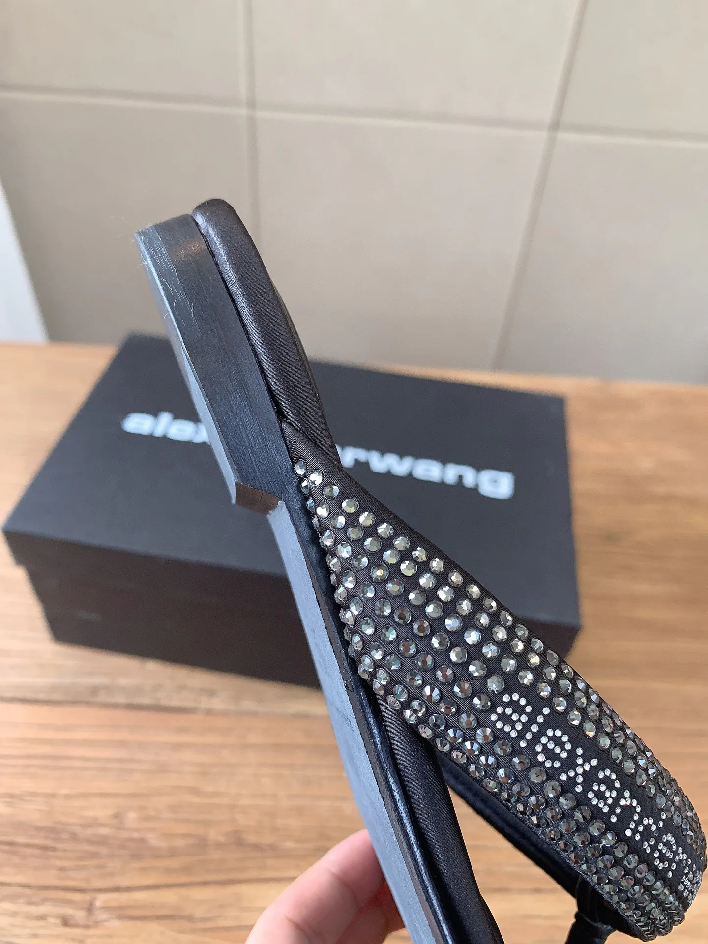 Шлепанцы Женские Alexander Wang 17963254