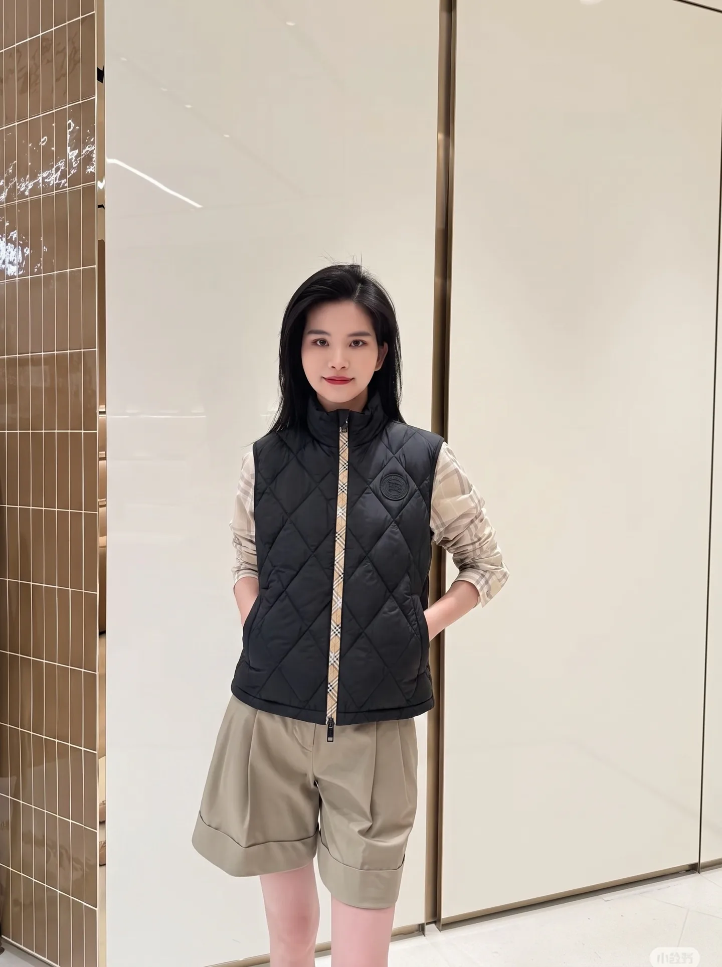 Жилеты Женские Burberry 18713462