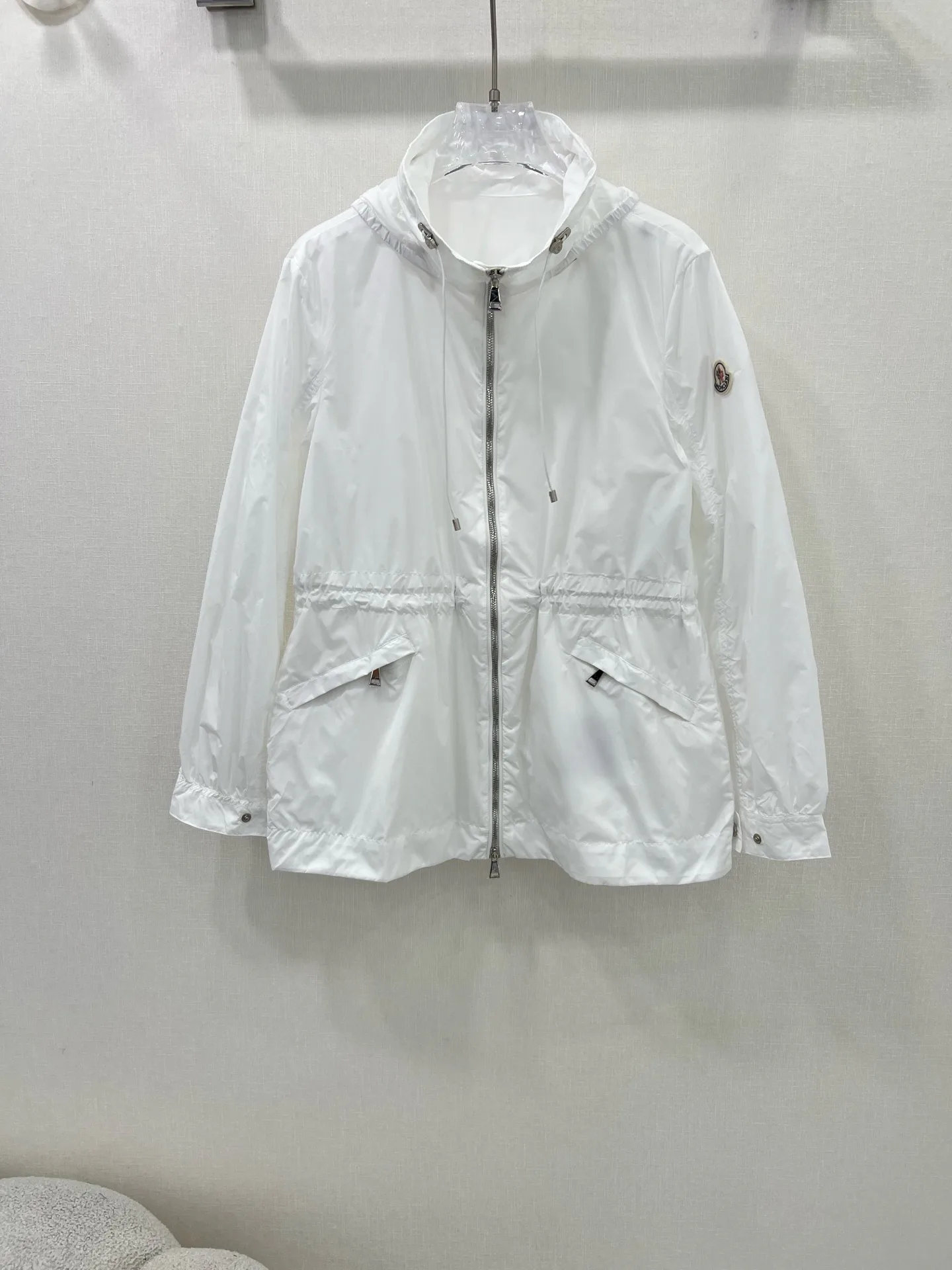 Куртки И Пуховики Женские Moncler 11239257