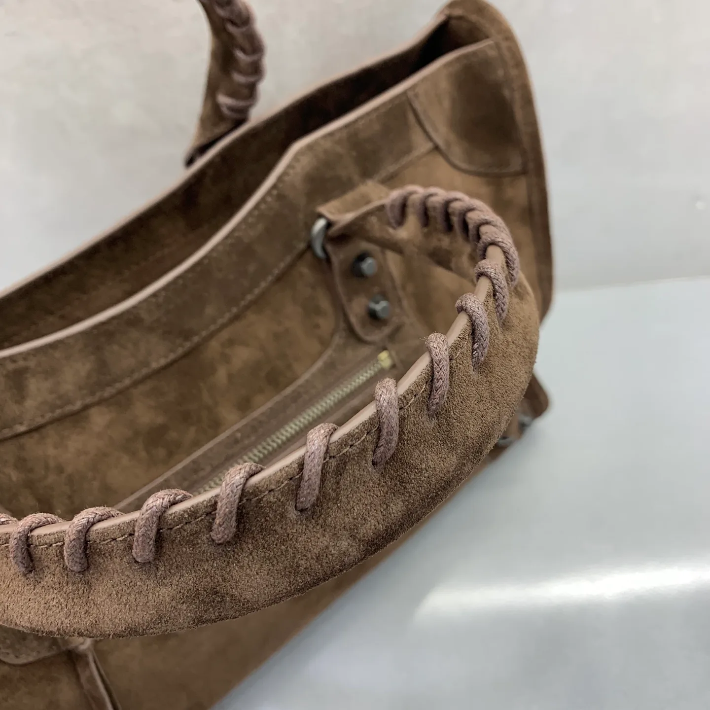 Классические Сумки Женские Balenciaga 13552747