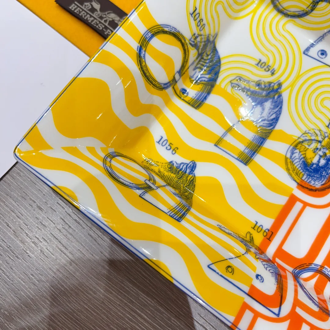 Посуда Hermes 18233