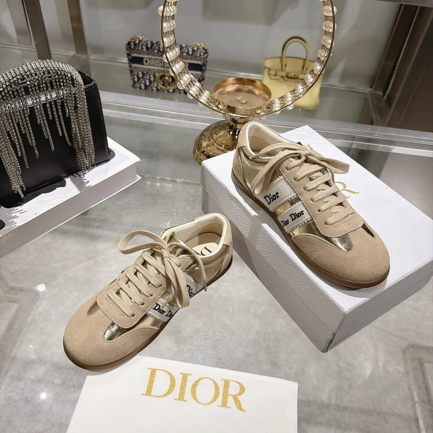 Кроссовки Женские Christian Dior 18366858