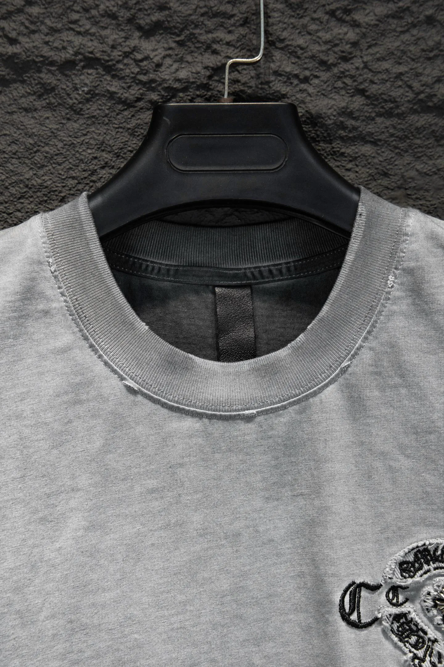 Футболки Женские Chrome Hearts 9182419