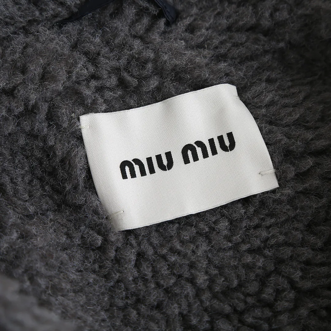 Куртки И Пуховики Женские Miu Miu 18335628