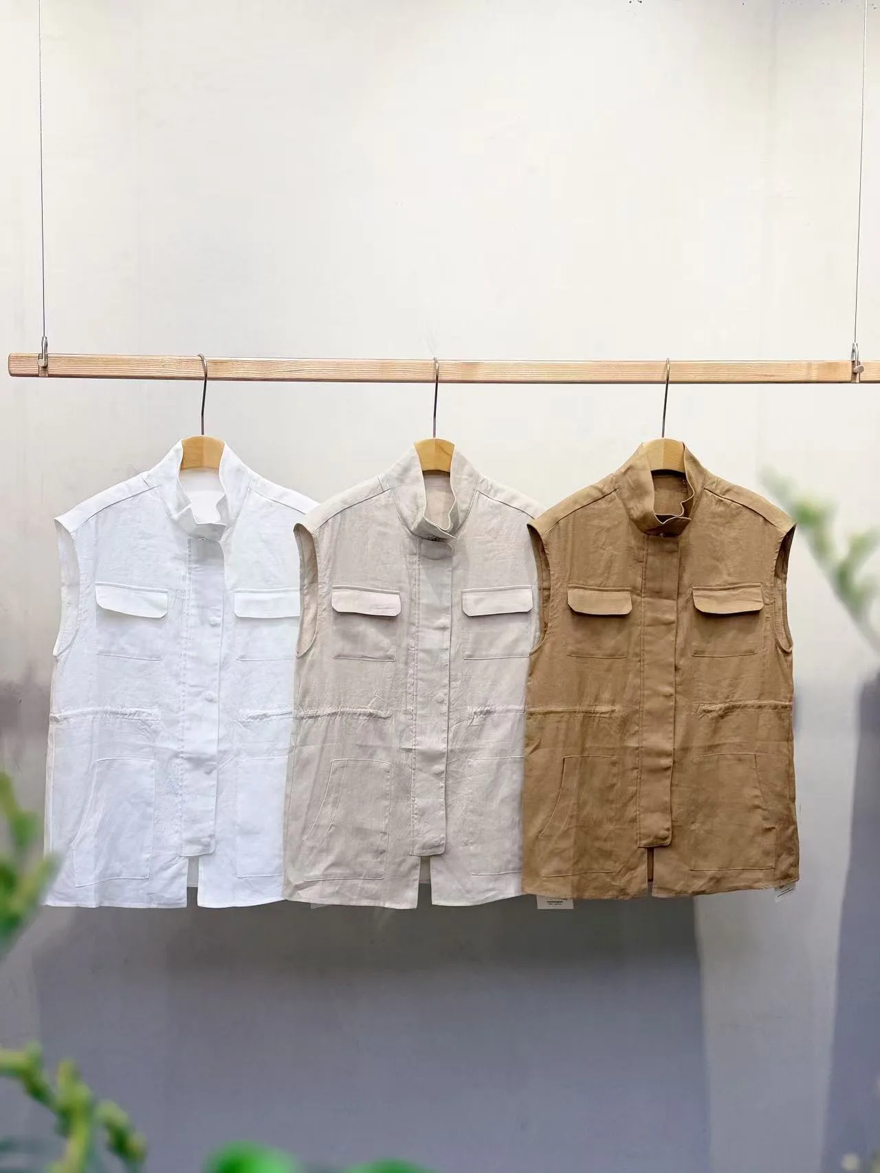 Жилеты Женские Brunello Cucinelli 14318595