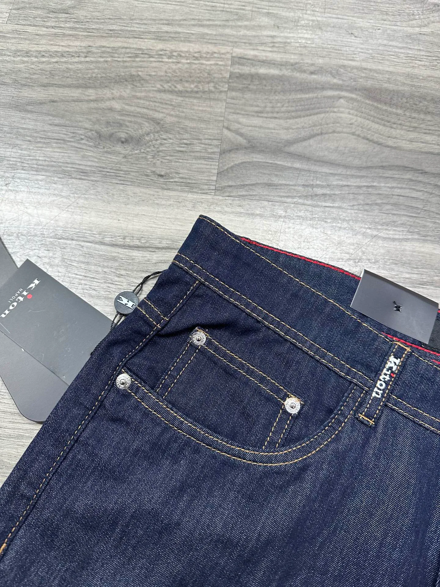 Джинсы Женские Kiton 1548472