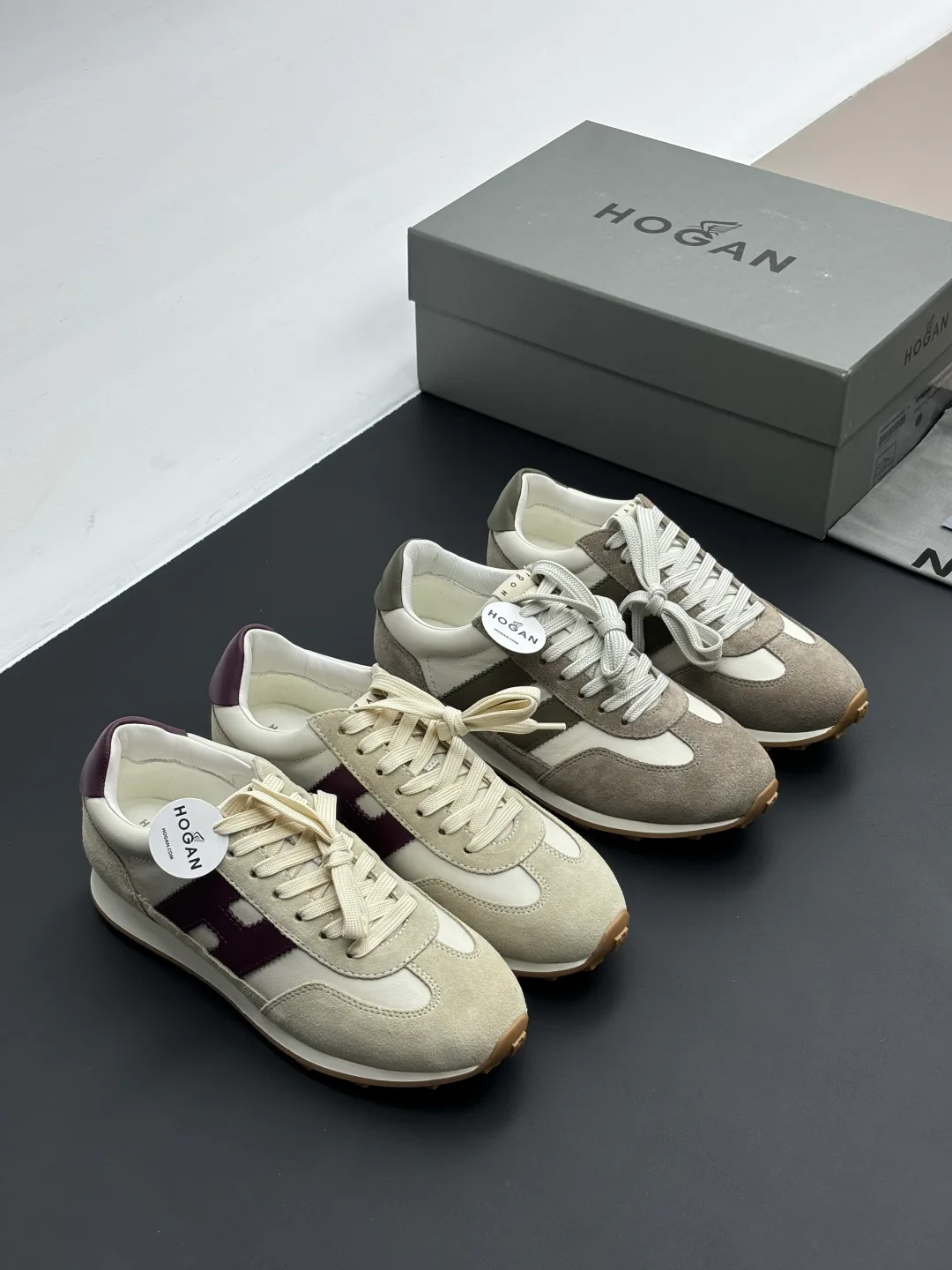 Кроссовки Женские Hogan 18732059