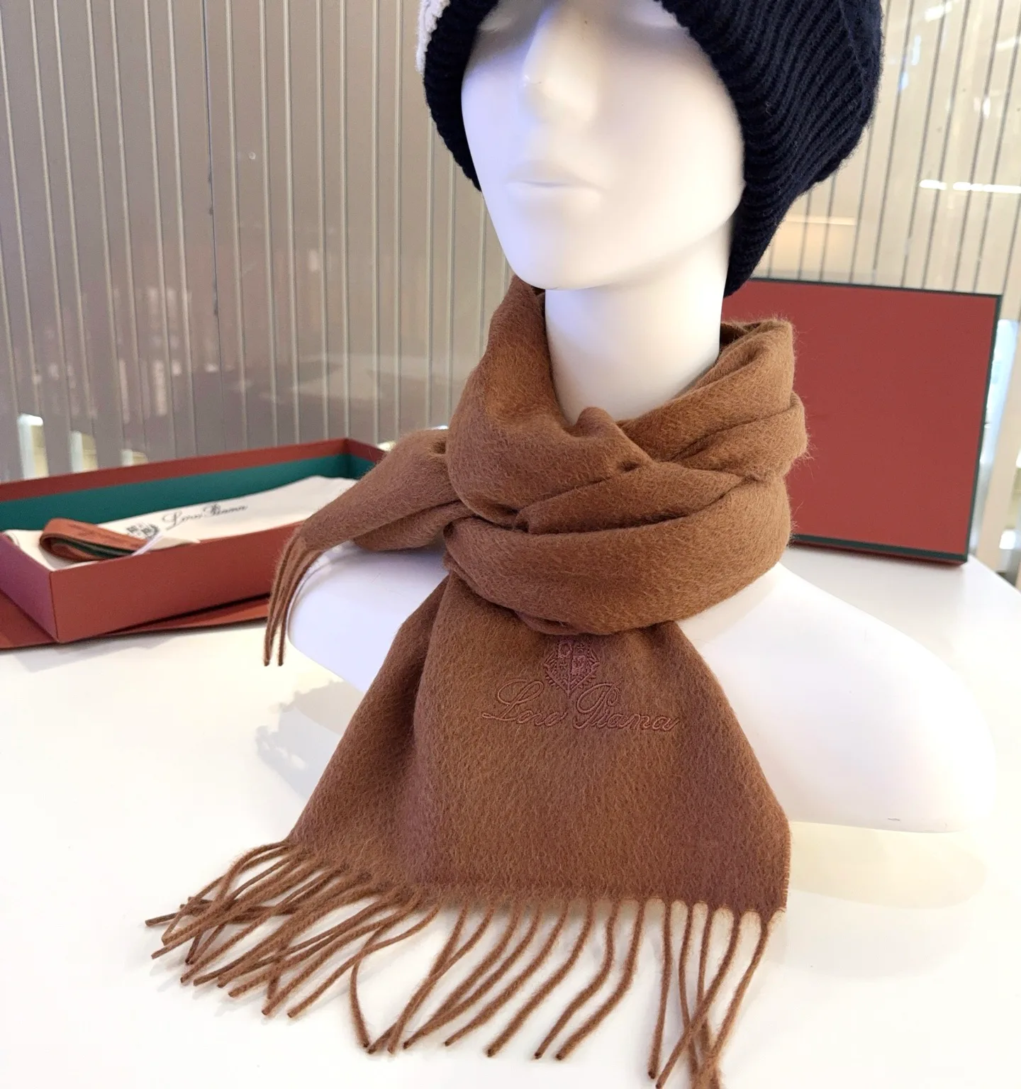 Шарфы Loro Piana 573597