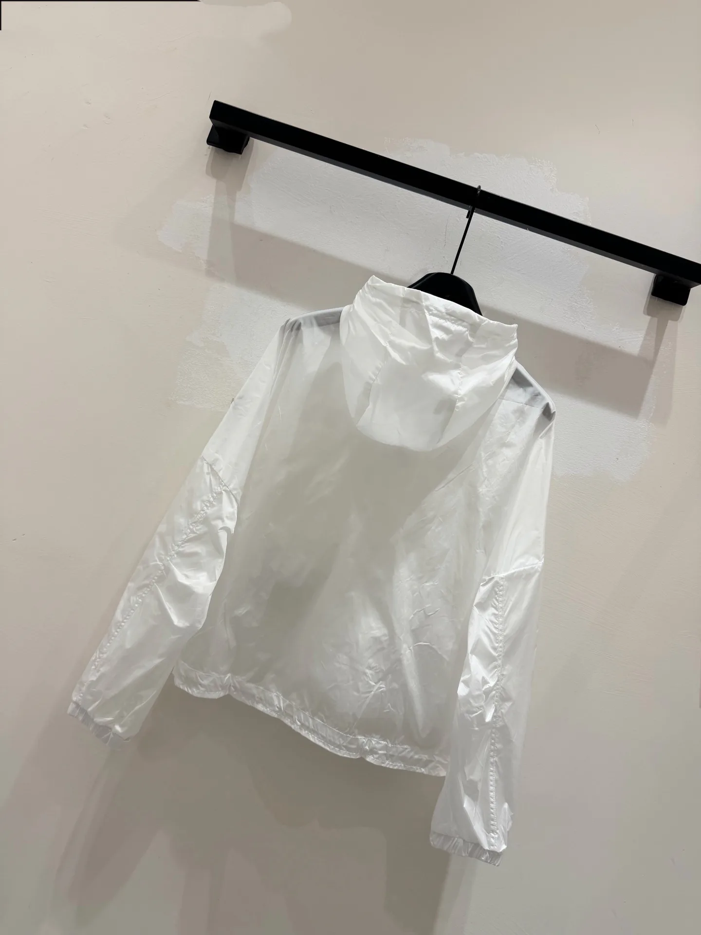 Куртки И Пуховики Женские Moncler 11888691