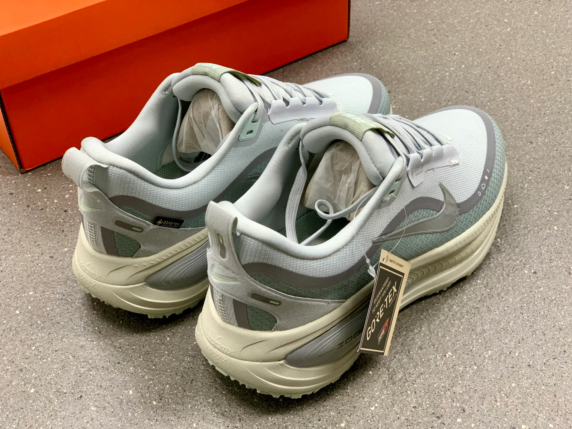 Кроссовки Женские Nike 377547