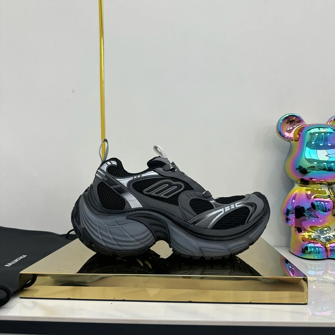 Кроссовки Женские Balenciaga 11567680