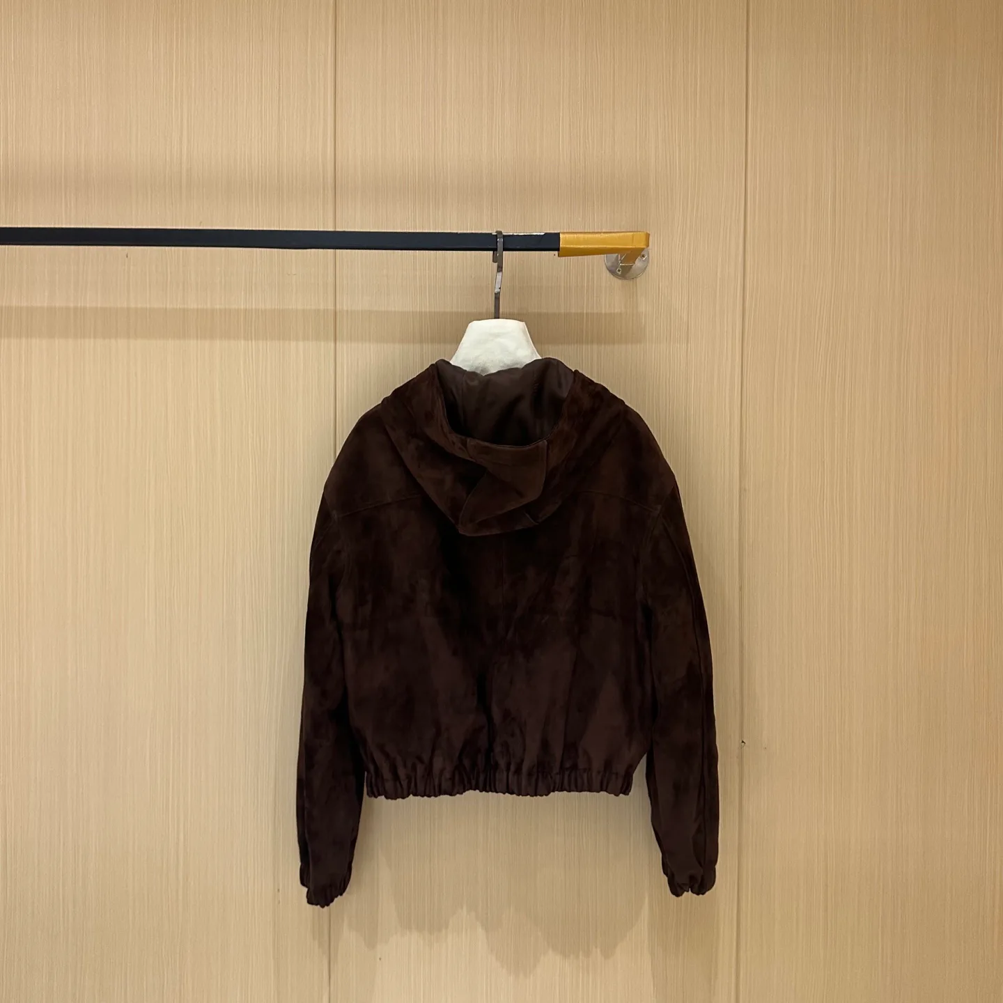 Кожаные Куртки И Дублёнки Женские Miu Miu 13458777