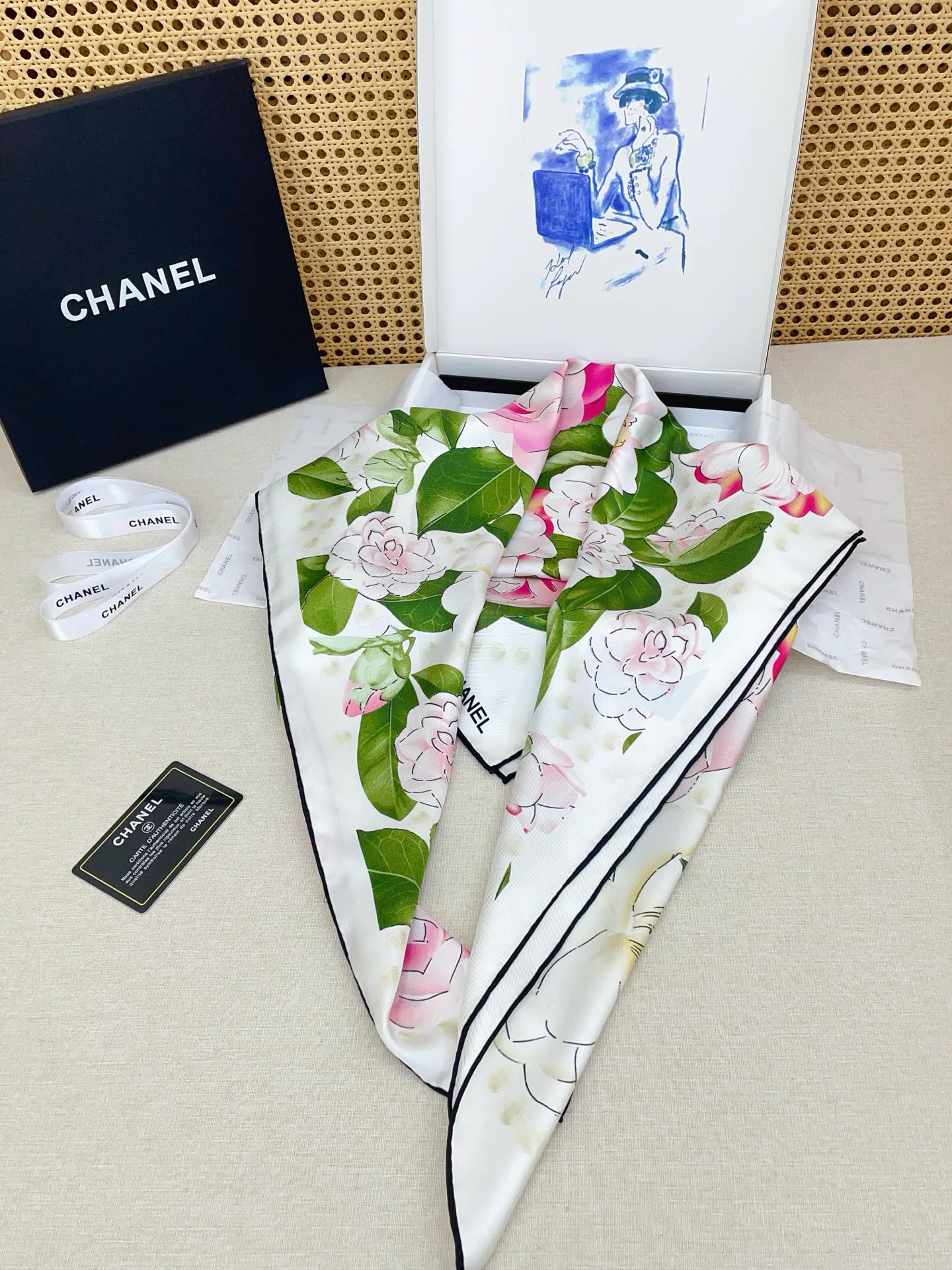 Платки Chanel 13119758