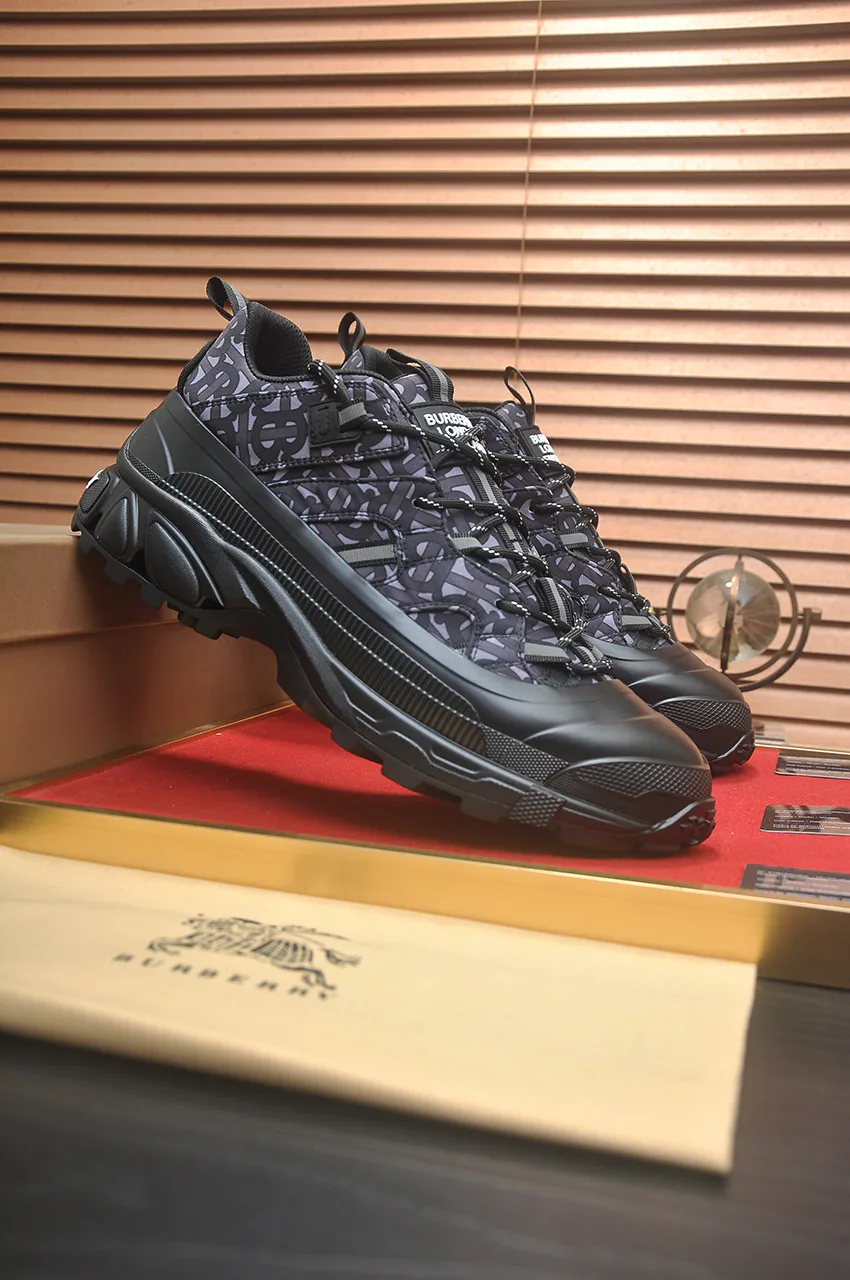 Кроссовки Мужские Burberry 498014