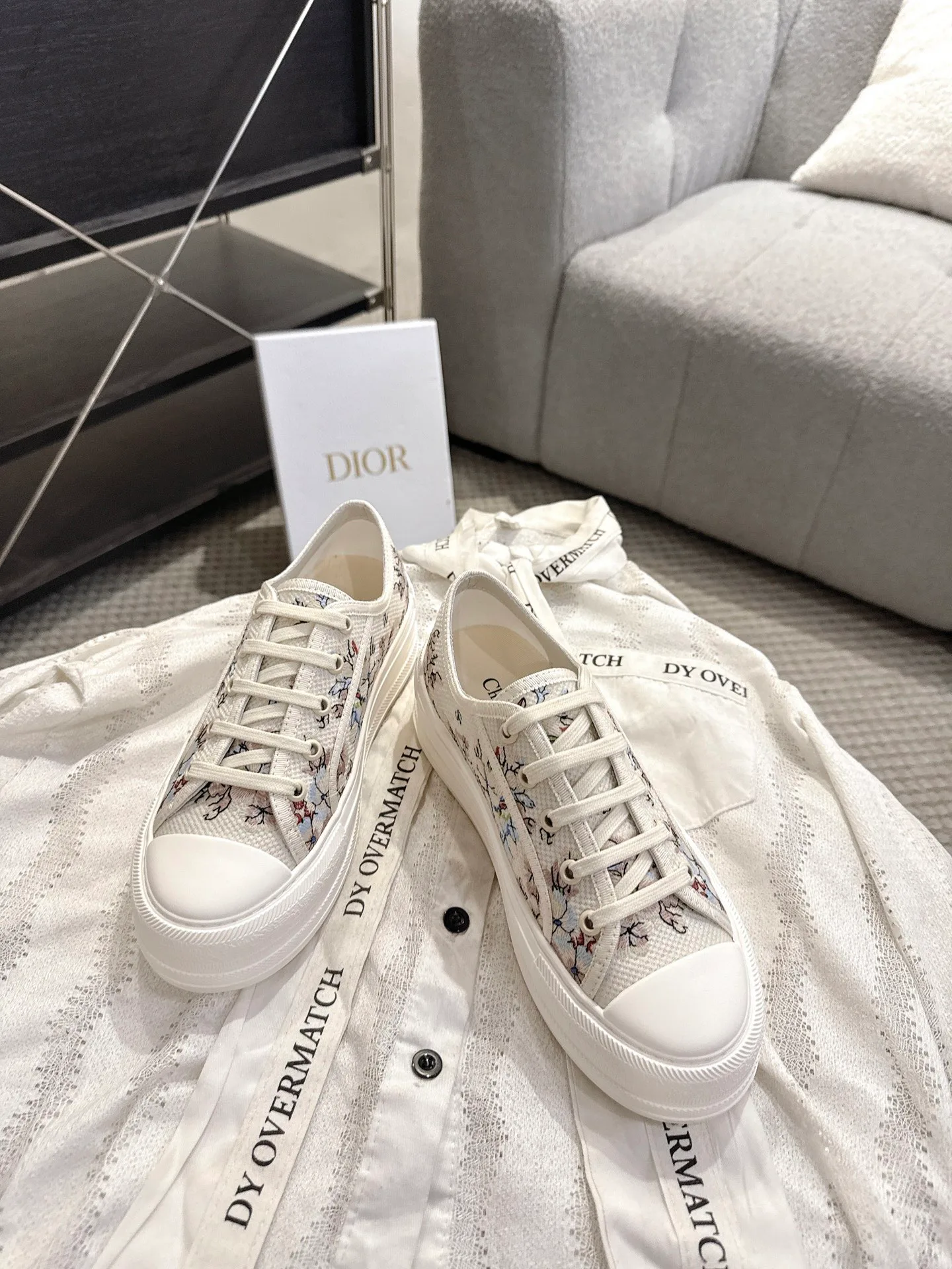 Кроссовки Женские Christian Dior 18255434