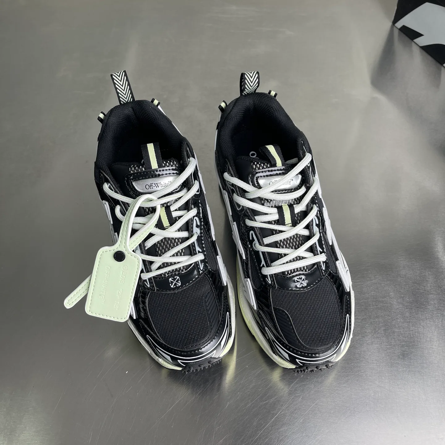 Кроссовки Женские Off-White 5058324