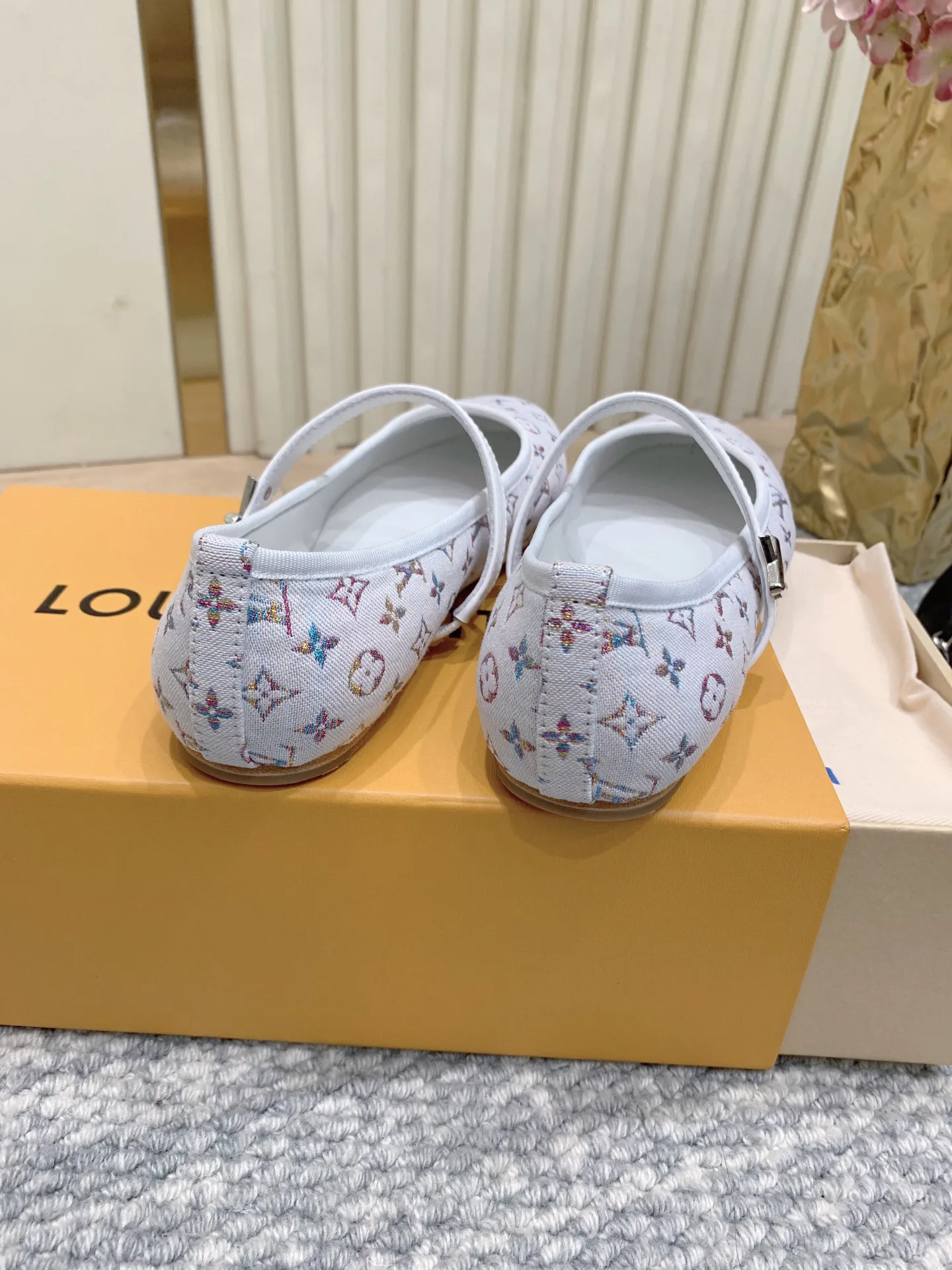 Балетки Женские Louis Vuitton 1834405