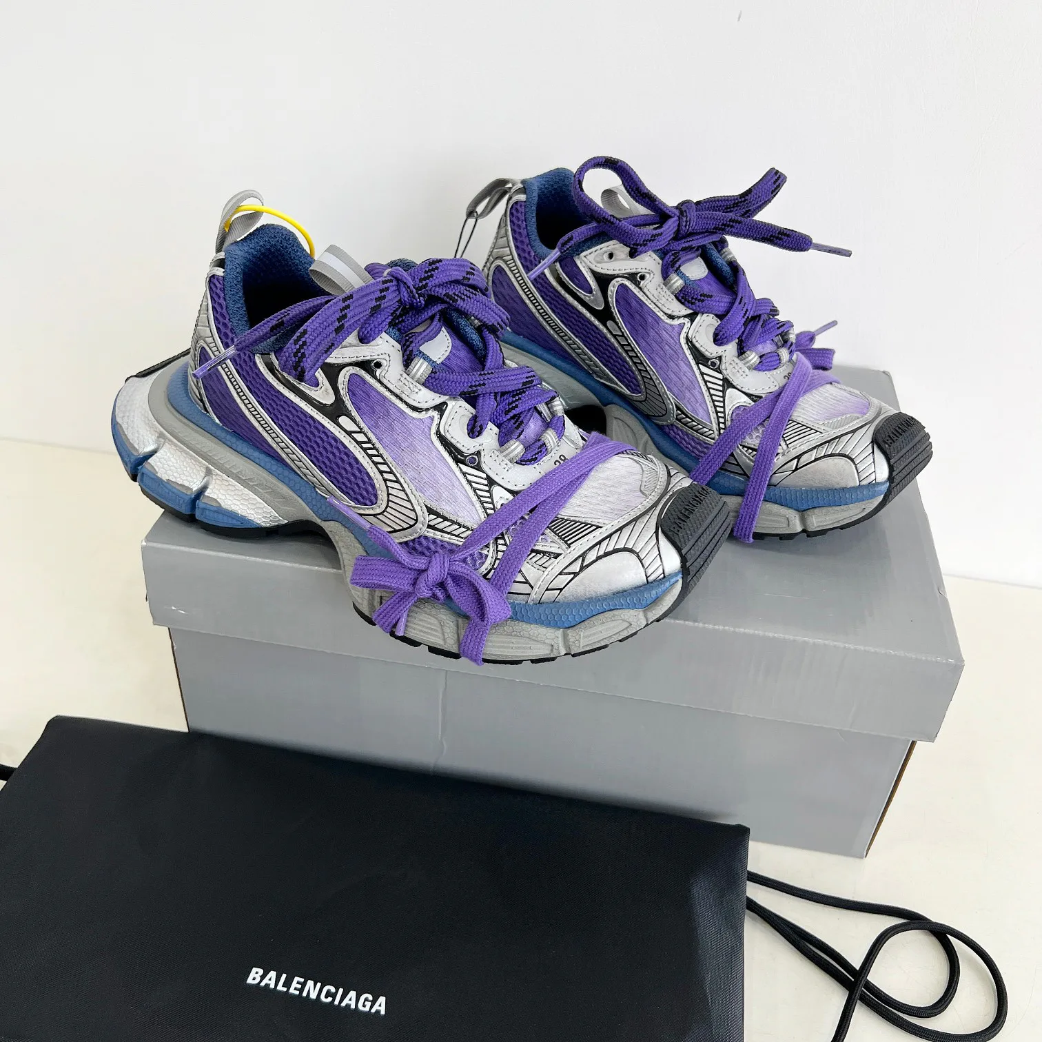 Кроссовки Женские Balenciaga 6428076