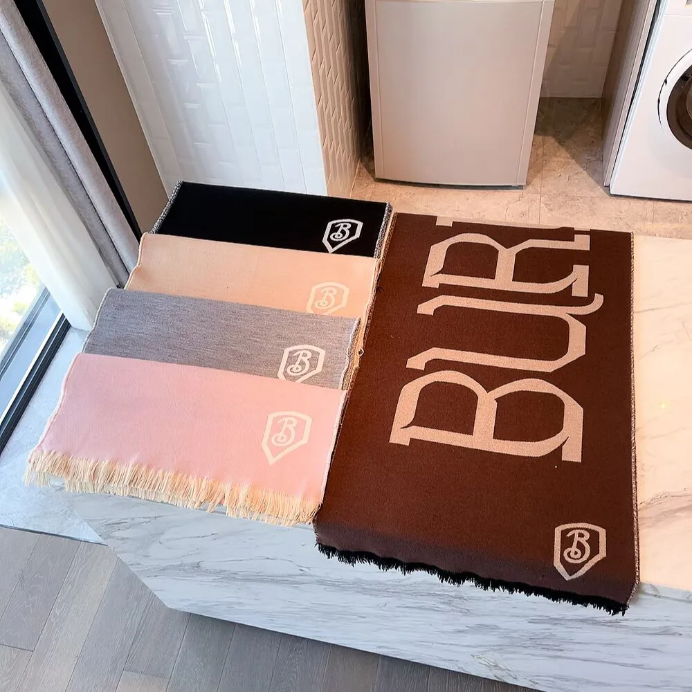 Шарфы Burberry 18002980