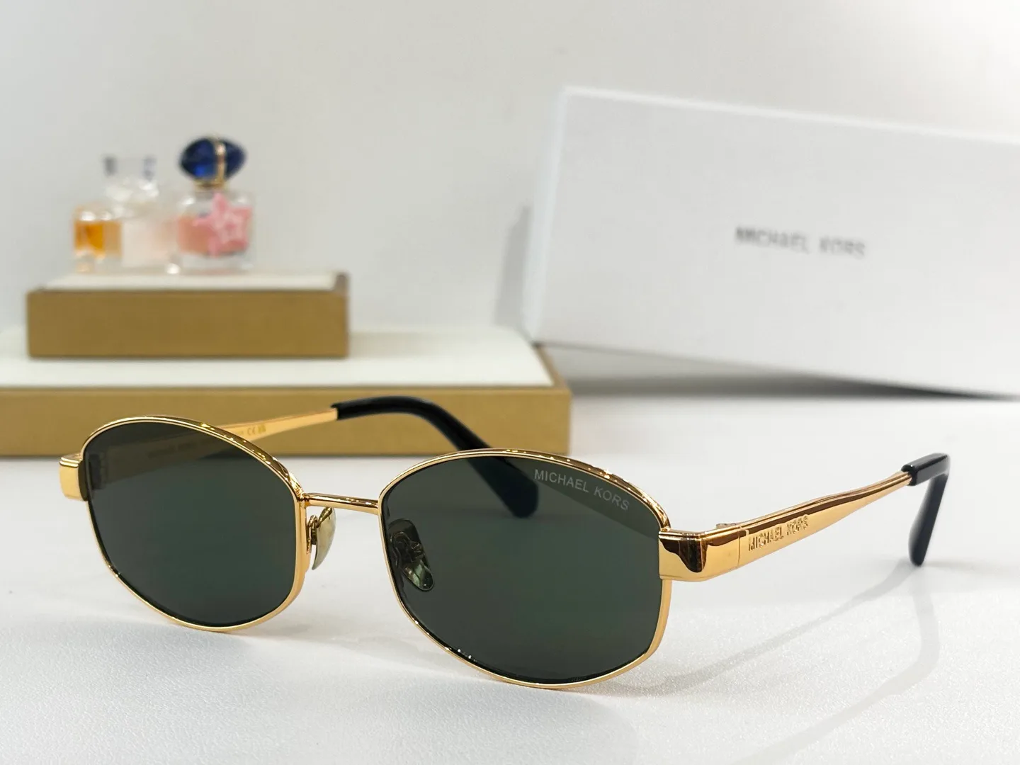 Очки Michael Kors 356128