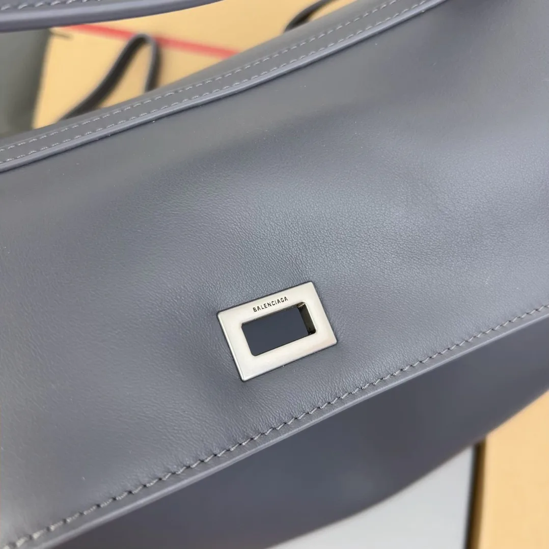 Классические Сумки Женские Balenciaga 11872227