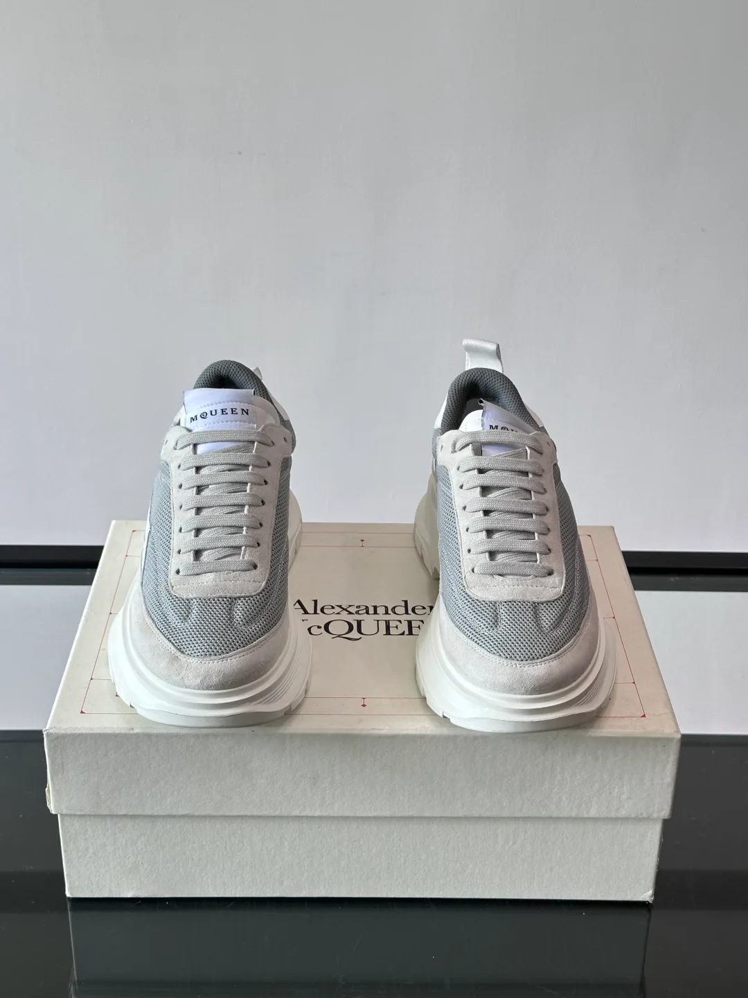 Кроссовки Женские Alexander Mcqueen 17328783