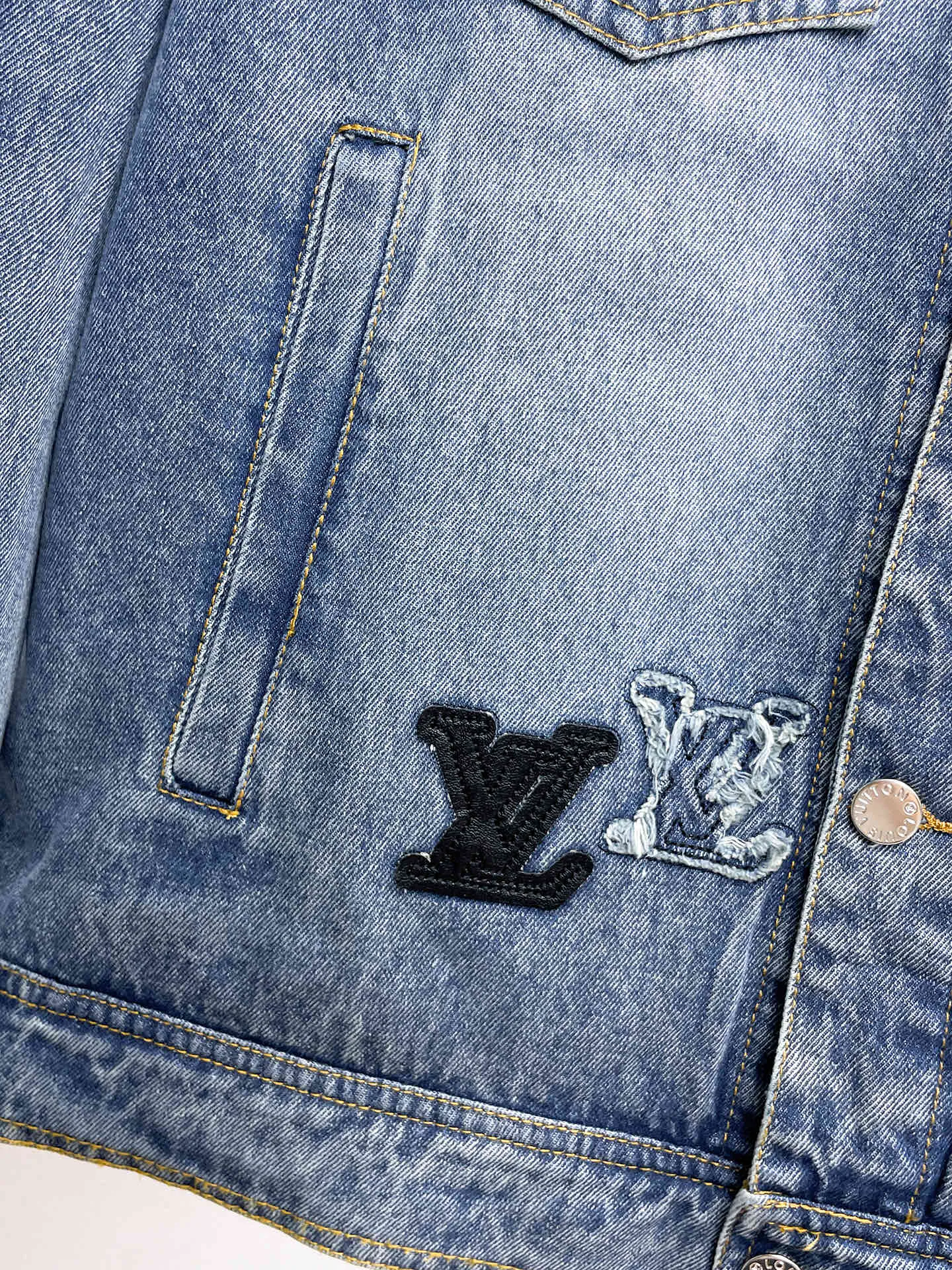 Куртки И Пуховики Мужские Louis Vuitton 18197222
