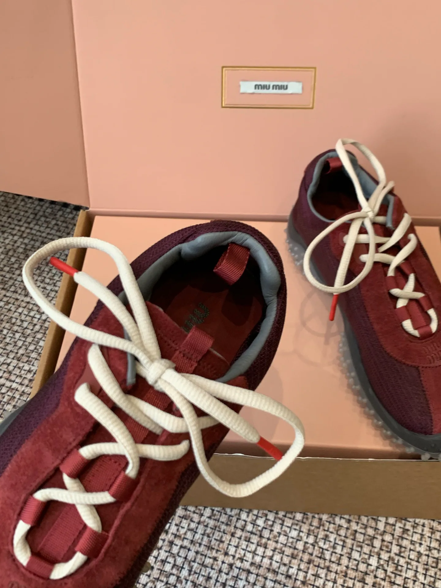 Кроссовки Женские Miu Miu 18170822
