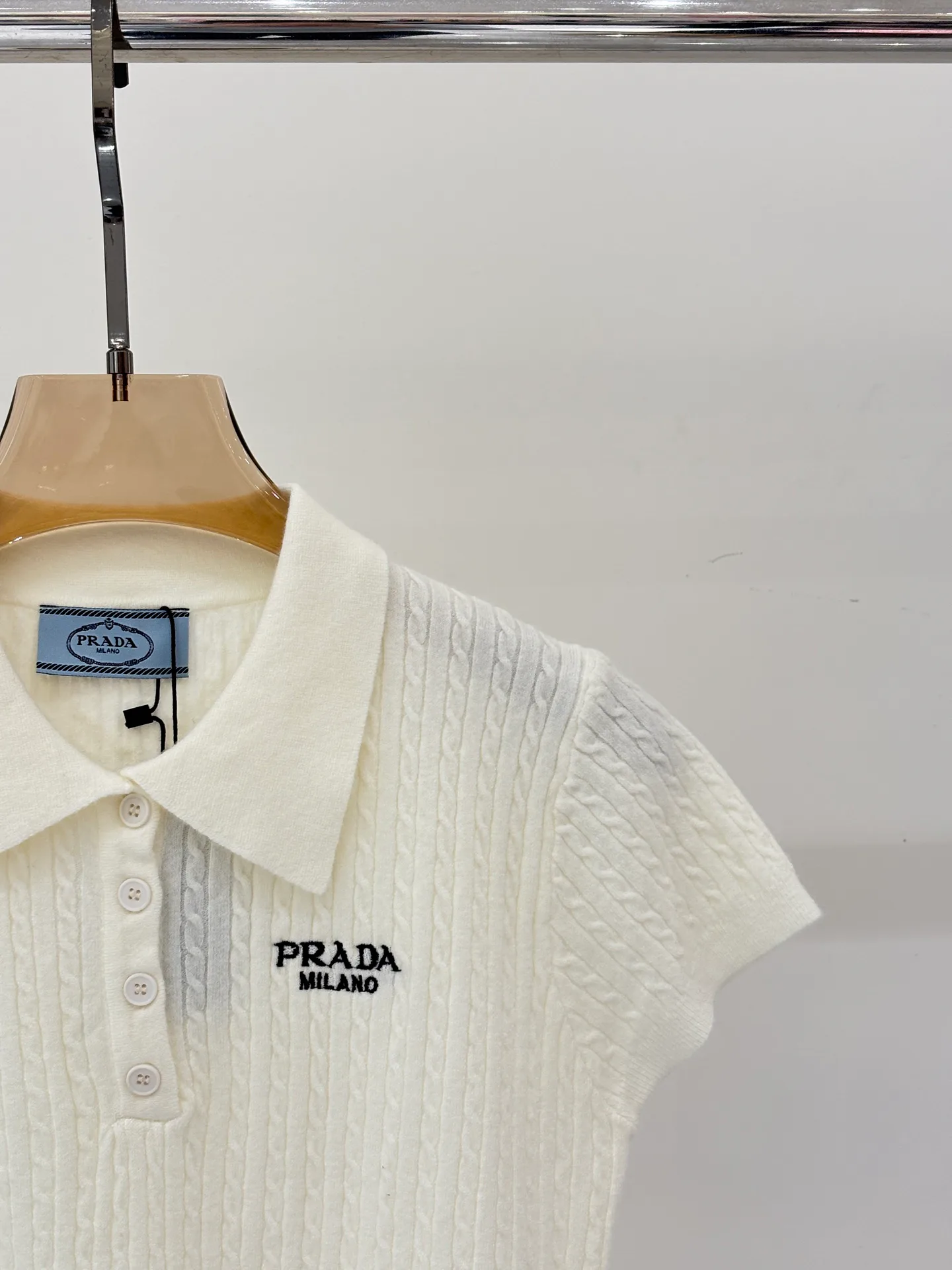 Футболки Женские Prada 11205616