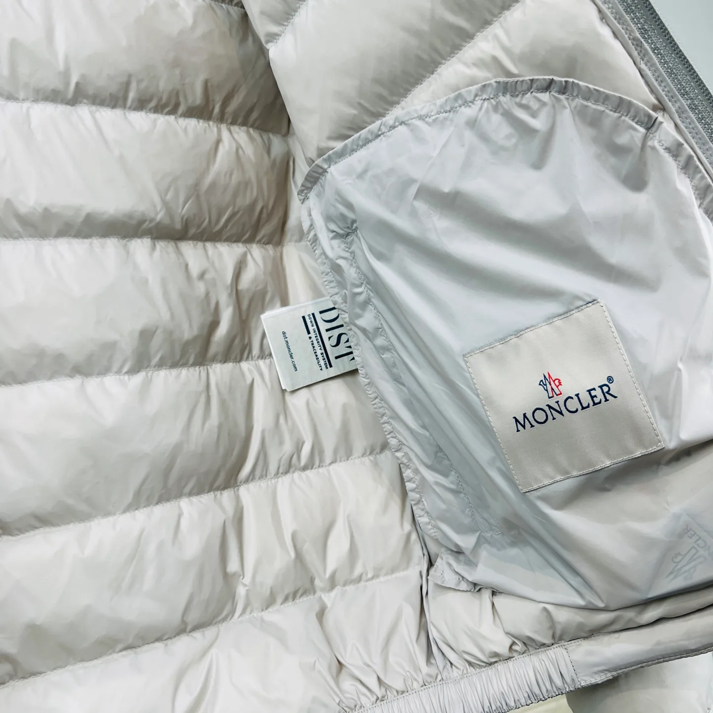 Куртки И Пуховики Женские Moncler 20081317