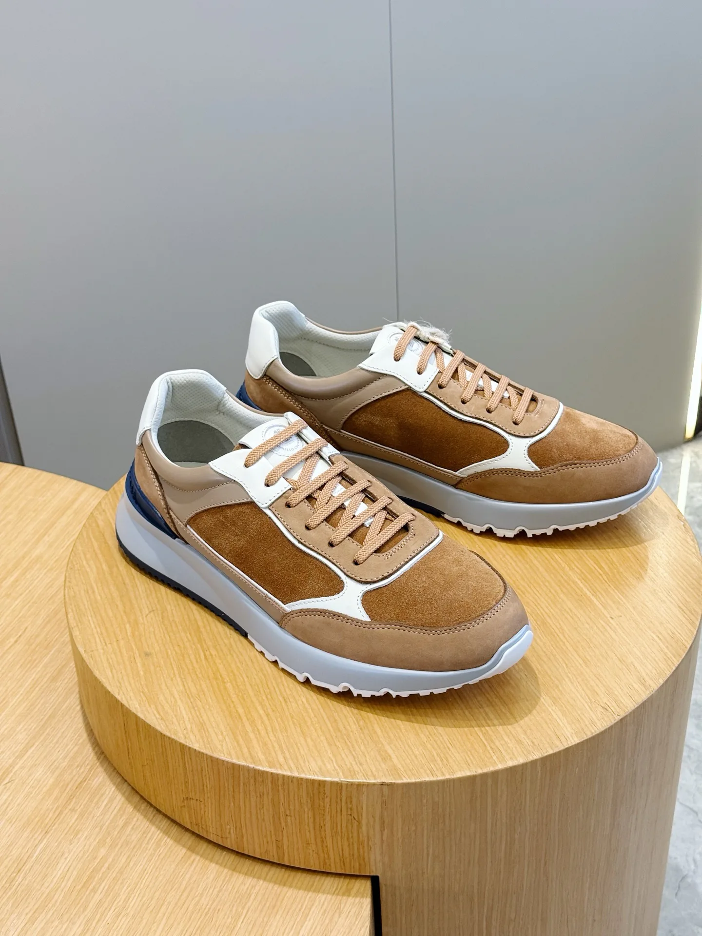 Кроссовки Мужские Brunello Cucinelli 18165321