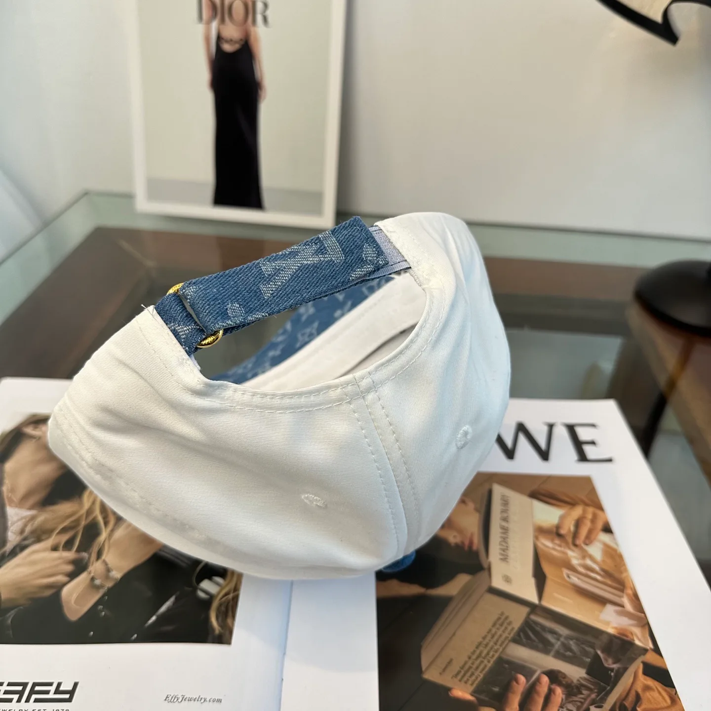 Головные Уборы Louis Vuitton 11689429