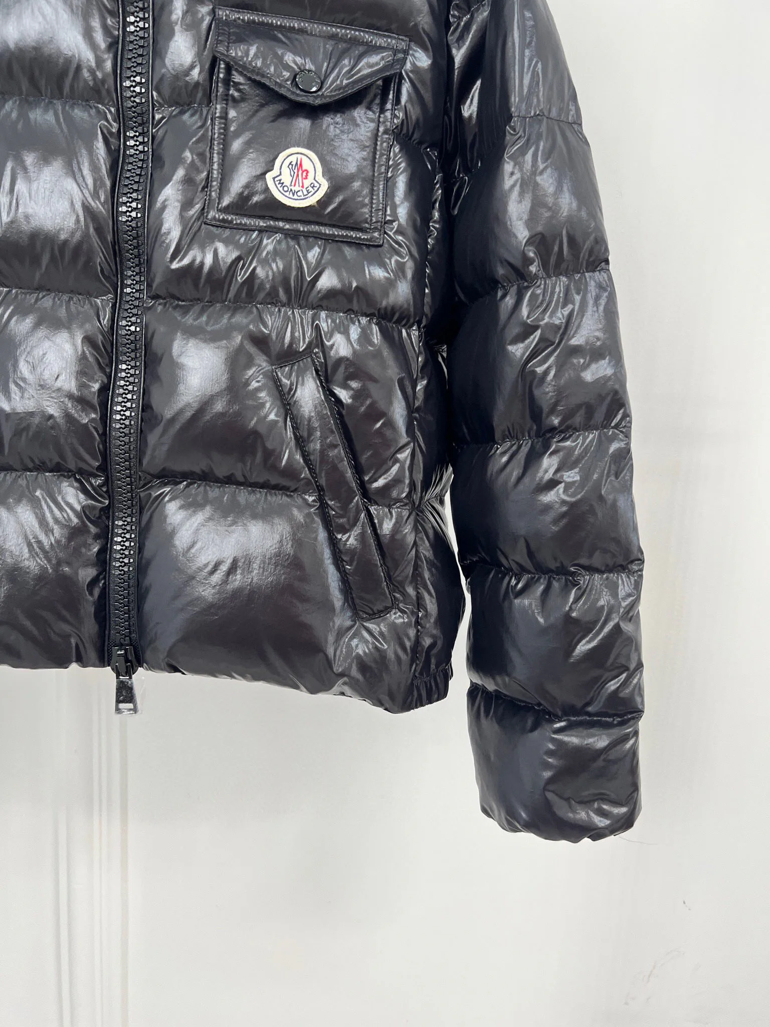 Куртки И Пуховики Женские Moncler 18416217