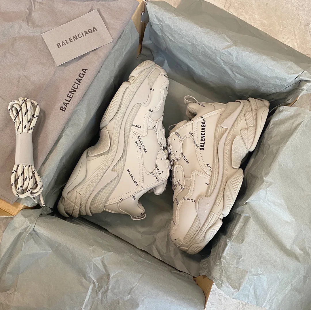 Кроссовки Женские Balenciaga 4439977