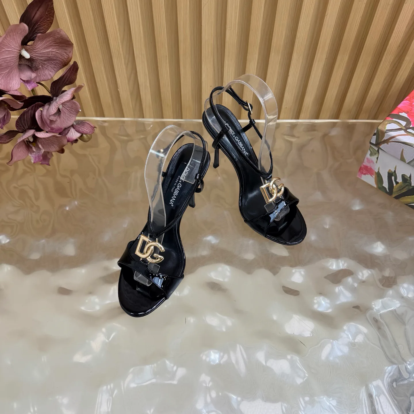 Босоножки Женские Dolce & Gabbana 18835239