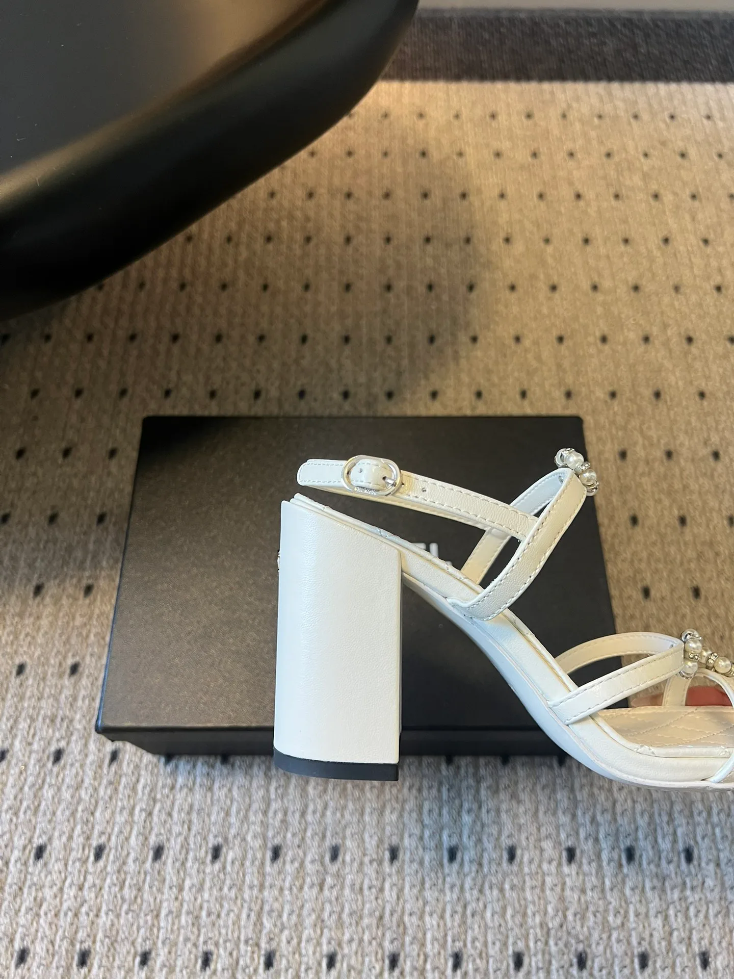 Босоножки Женские Chanel 11540100