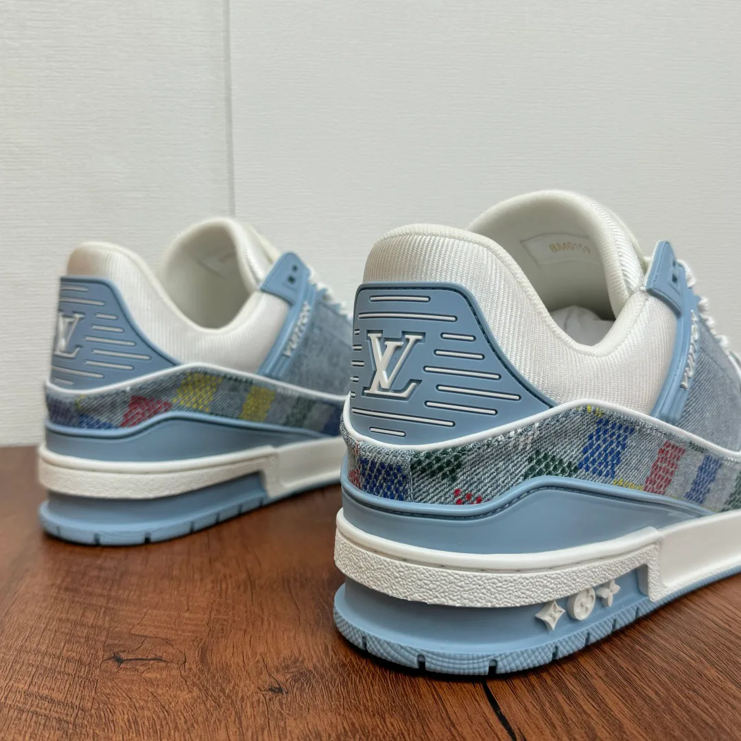 Кроссовки Мужские Louis Vuitton 1032405