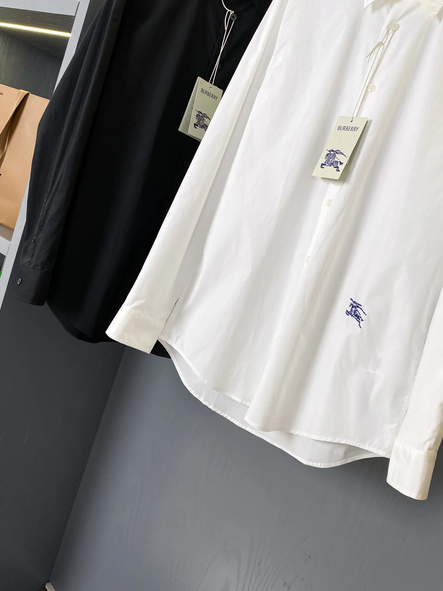 Рубашки Женские Burberry 10952443